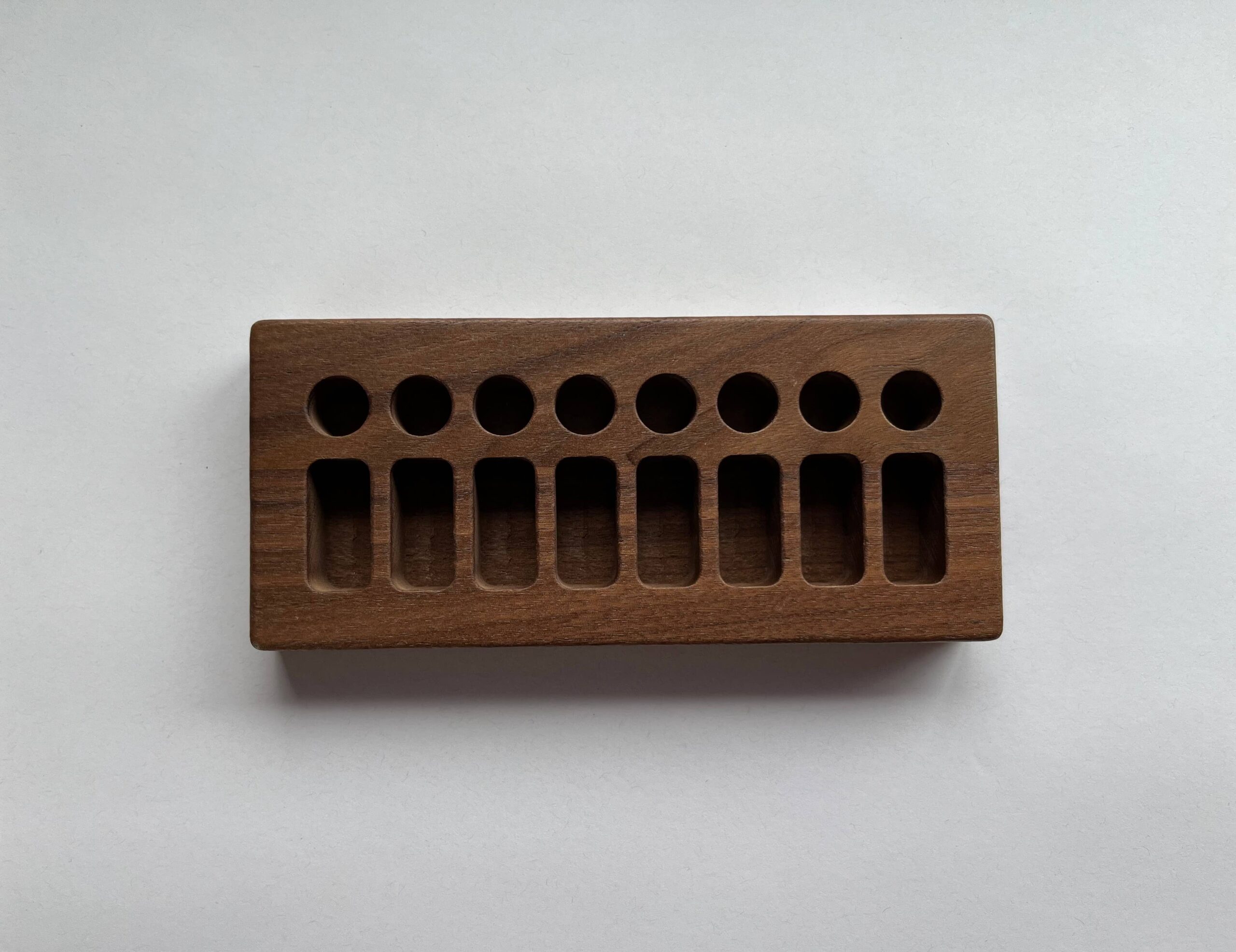Organic Beeswax Crayons - Wooden Crayon Holder 8 Stick / 8 Block