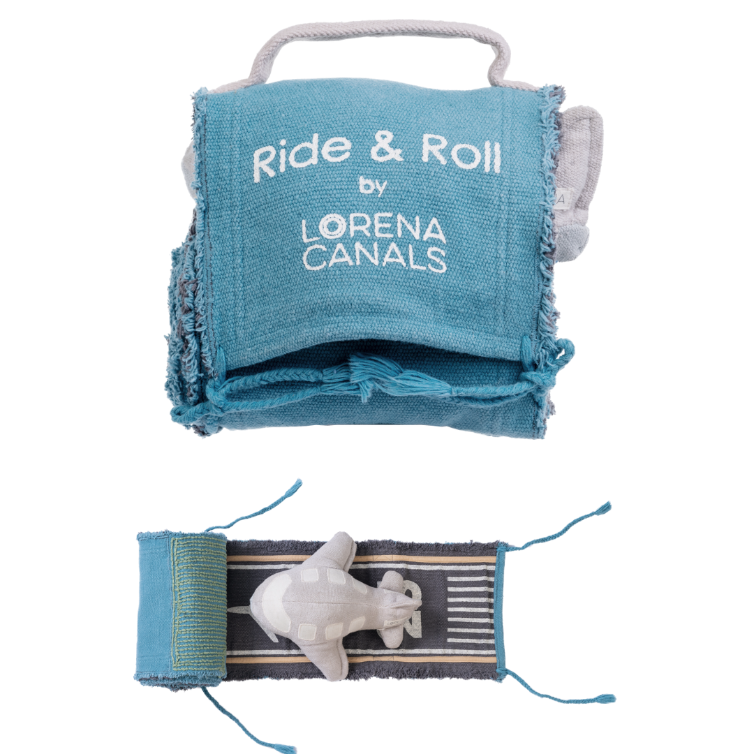 Lorena Canals - Ride & Roll Airplane
