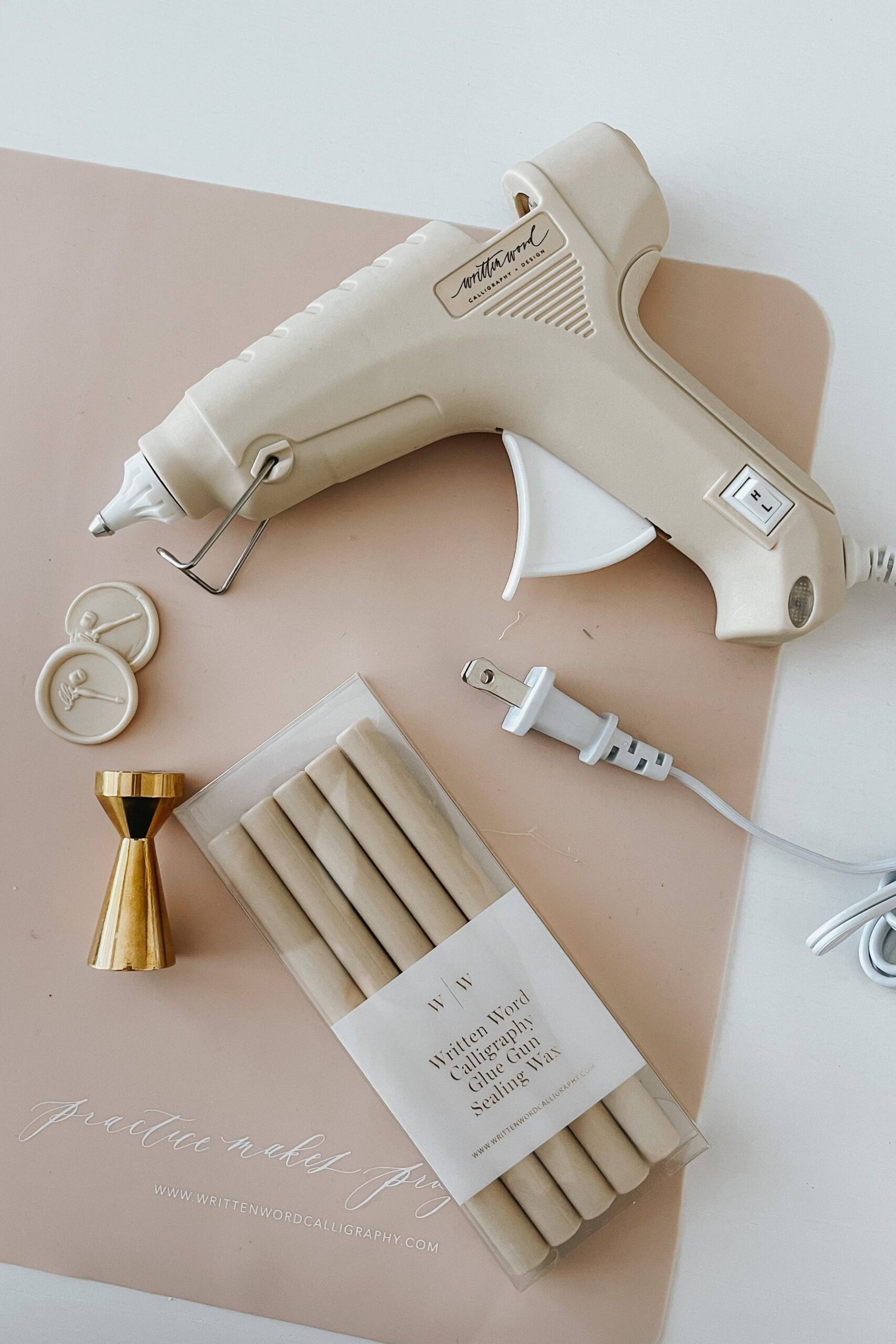 Dual-Heat Glue Gun for Wax Seals