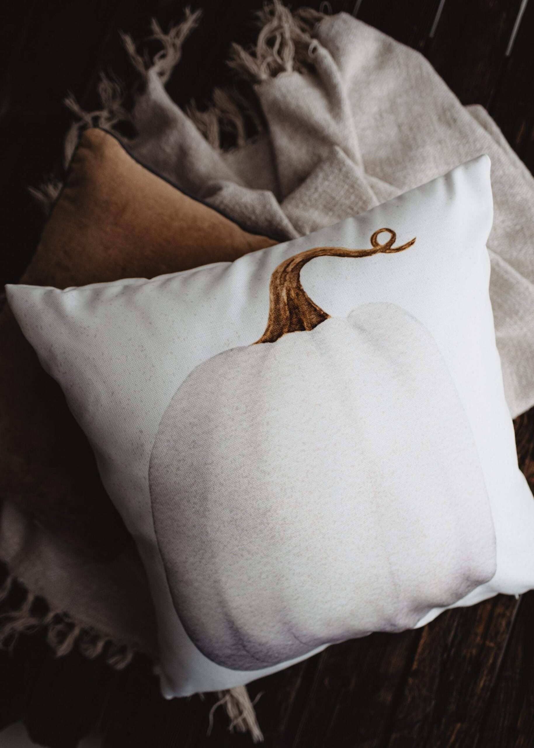 UniikPillows - White Curly Stem Pumpkin Pillow Cover | Primitive Farmhouse Decor | Farmhouse Pillows | Country Decor | Fall Throw Pillows | Gift for her