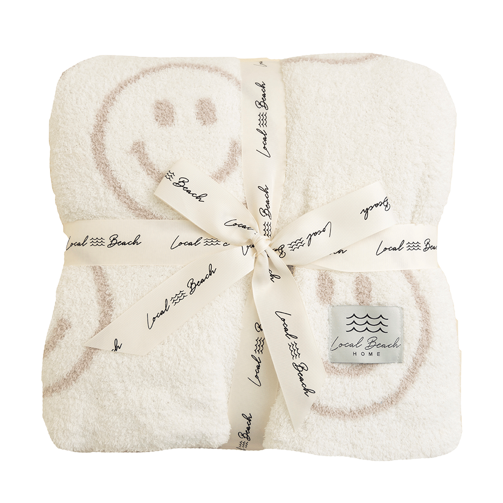 Smiley Luxe Home Blanket: Sand/Cream