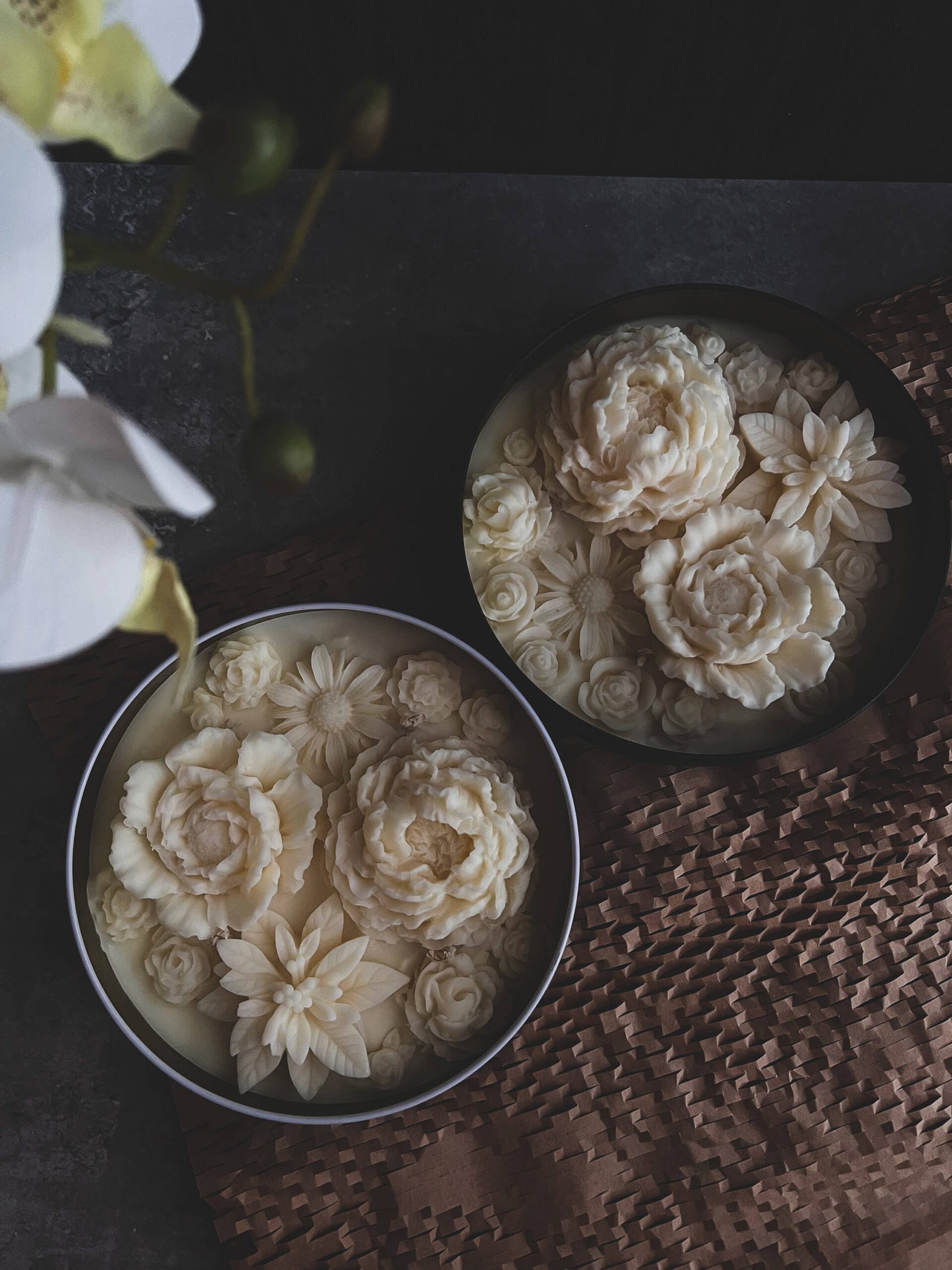 Flower Candle 12 oz 2x5.5in - Container : Bohemian Rose, Gloss White