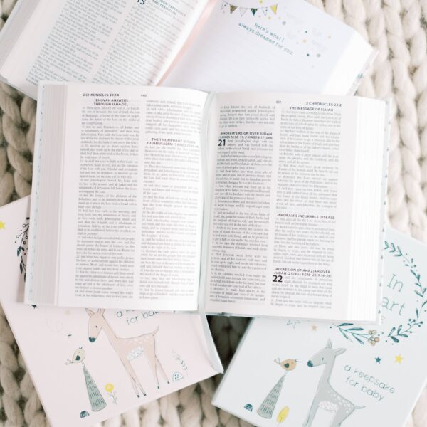 Kept in My Heart KJV Bible [Hazel Woodland] - Image 6