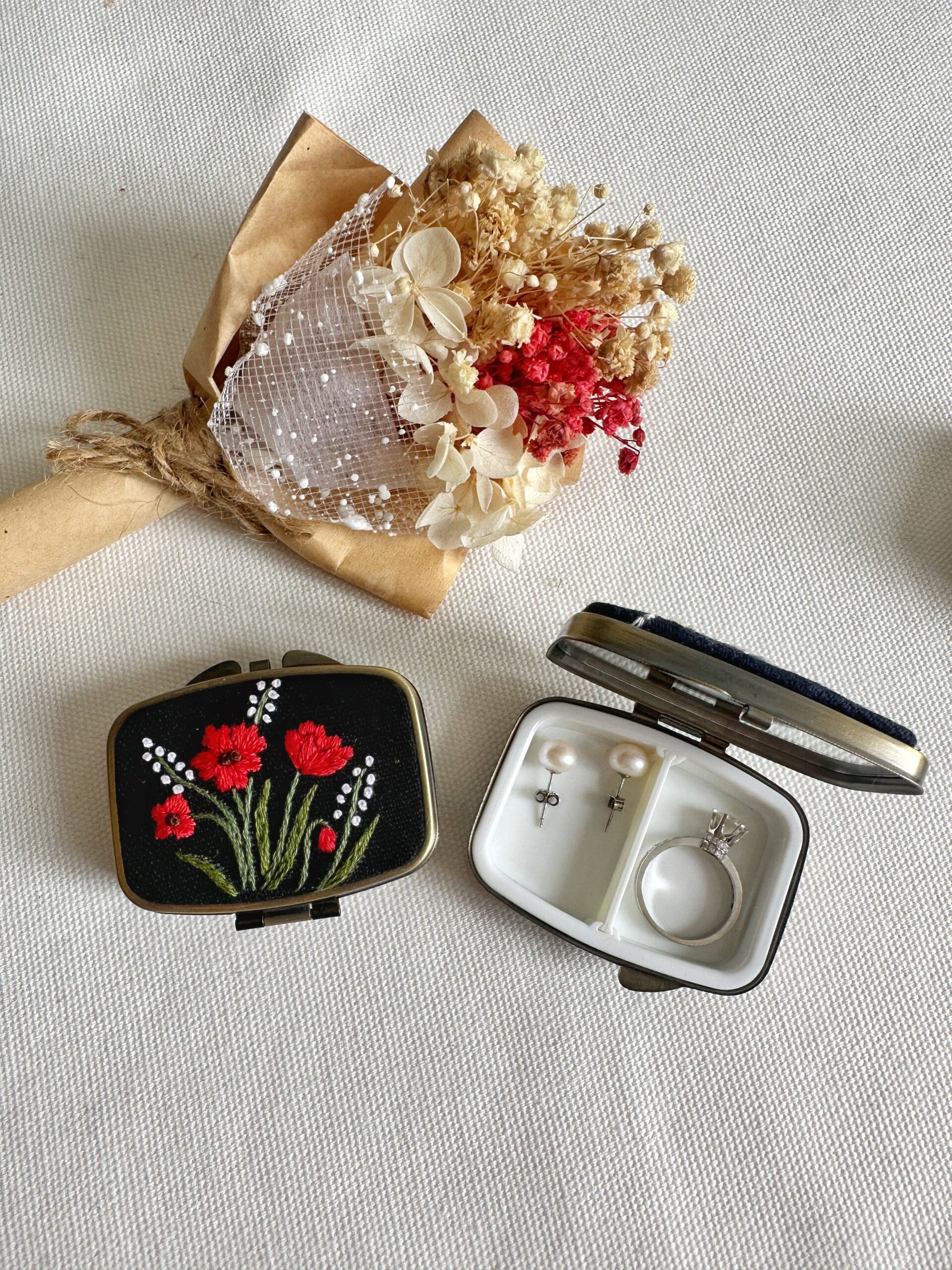 Floral Embroidered Rectangle Mini Jewelry Box With Mirror: 4. Red Poppy