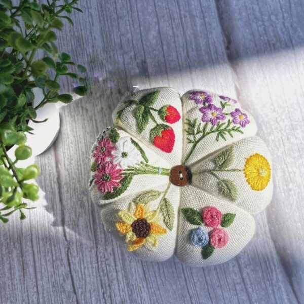 Quince Fables - Flower Garden Embroidery Pumpkin Pincushion