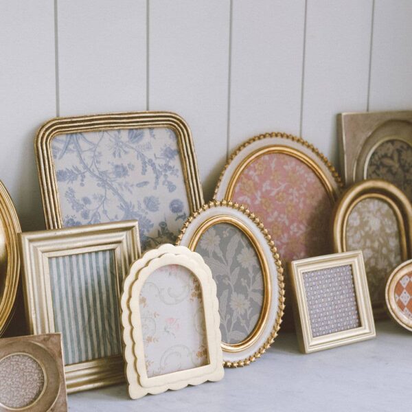 Round Edge Photo Frame - Image 7