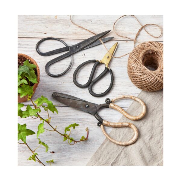 Hand Forged Iron Scissors - Black - Image 2