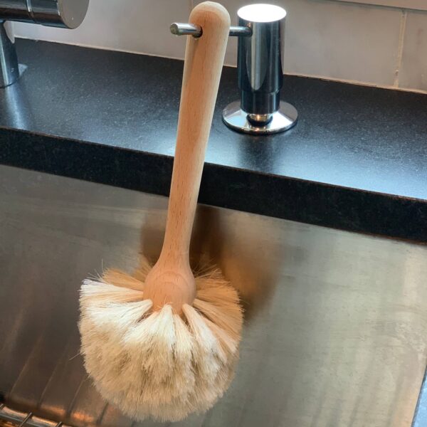 Fox Run Natural Horse Hair Dish Brush, 4" x 4" x 10" - Image 5