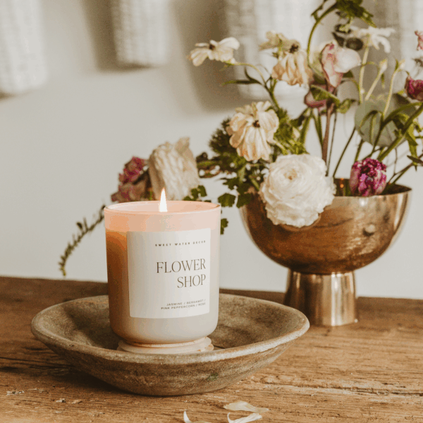 Flower Shop 15 oz Soy Candle, Matte Jar - Image 2