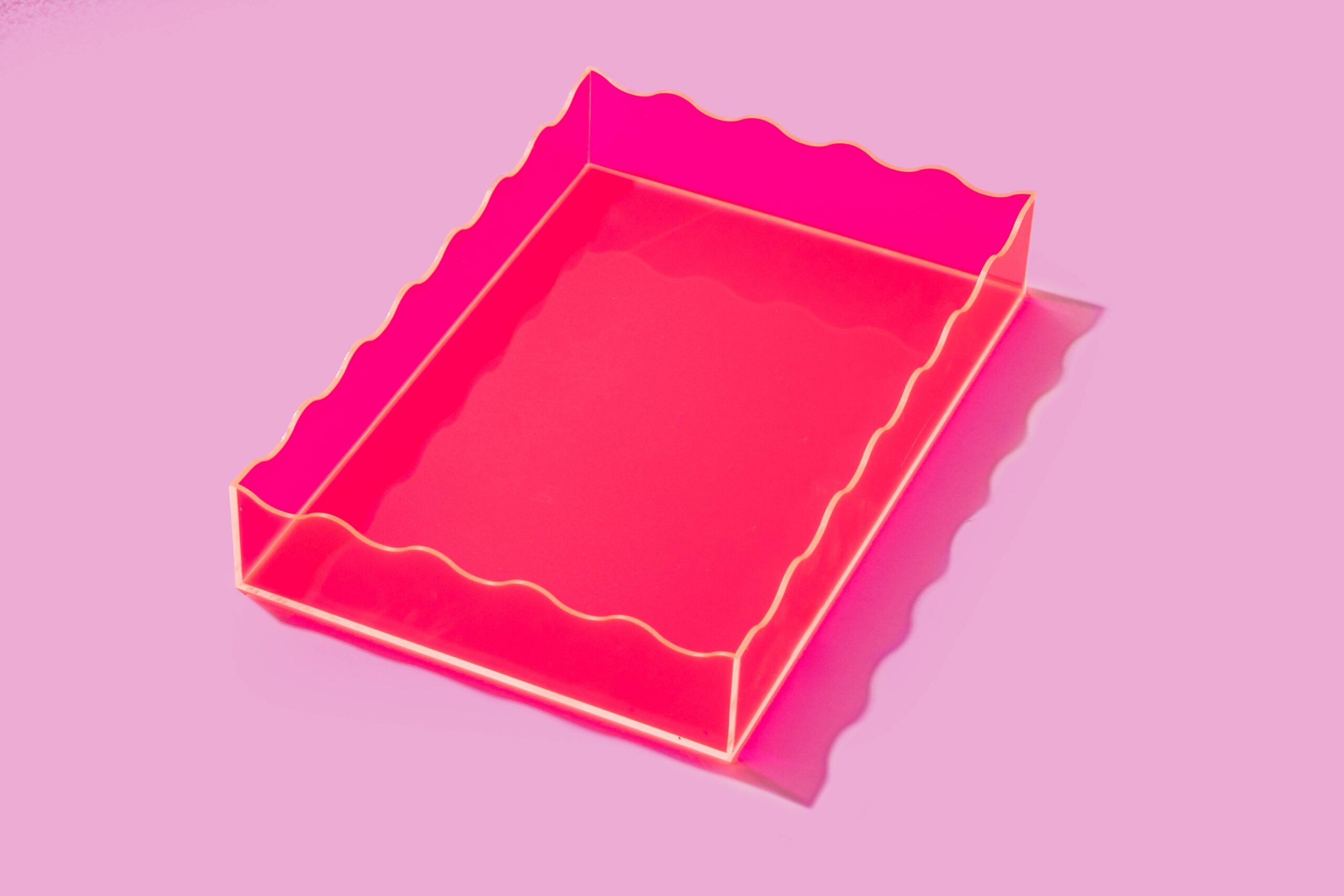 Wavy Acrylic Tray - Rectangle - Medium - Hot Pink