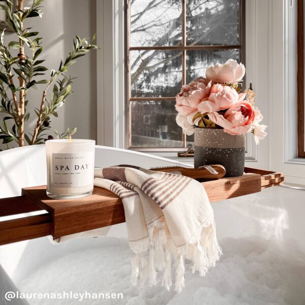 Spa Day 11 oz Soy Candle  - Image 9