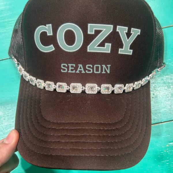 Large Rhinestone Studded Trucker Hat Chain Sparkle: Gold - Image 5