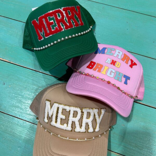 Pearl Trucker Hat Chain - Image 4