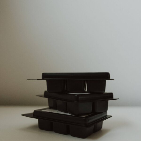 All-Natural Soy Wax Melts Cardamom & Vetiver - Image 4
