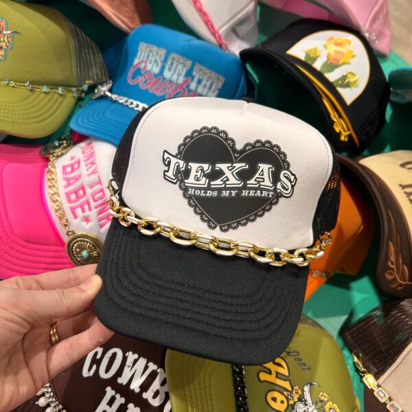 Chunky White Enamel Dipped Trucker Chain - Image 3