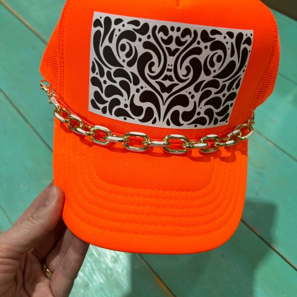 Chunky White Enamel Dipped Trucker Chain - Image 4