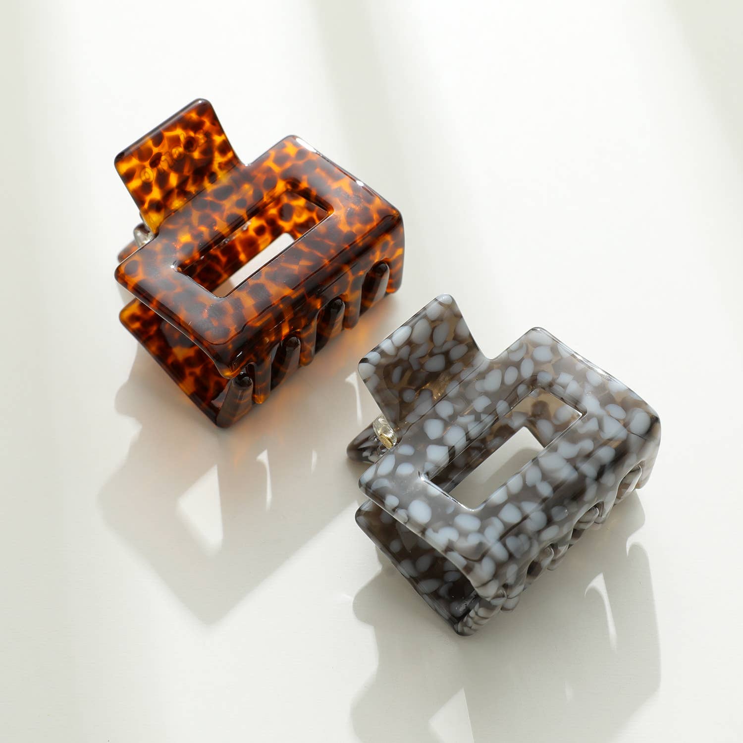 Adorro - Vintage Stone Simone Mini | Classic Square Claw Clip - Image 2