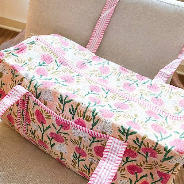 Harley Pink Floral Duffle Bag - Image 4