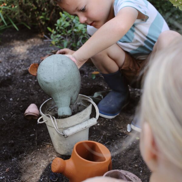 Terracotta Silicone Garden Set - Image 16