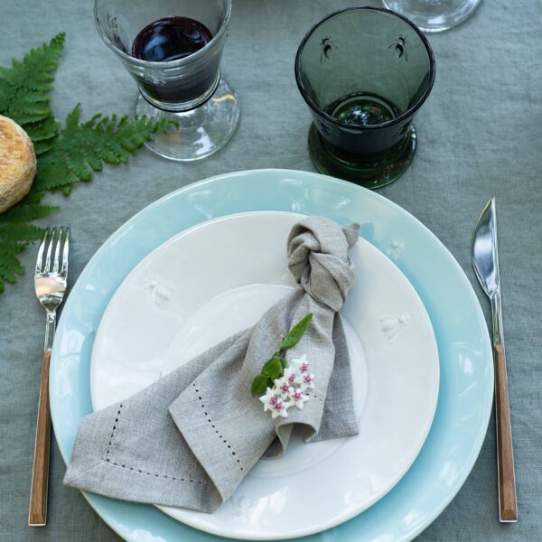 Bee Ceramic Dinner Plates - Set of 4: Bleu