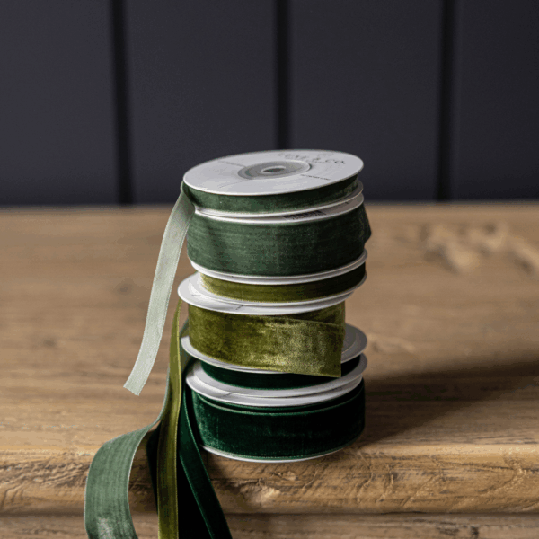 Forest Green Velvet Ribbon: Medium - Image 4