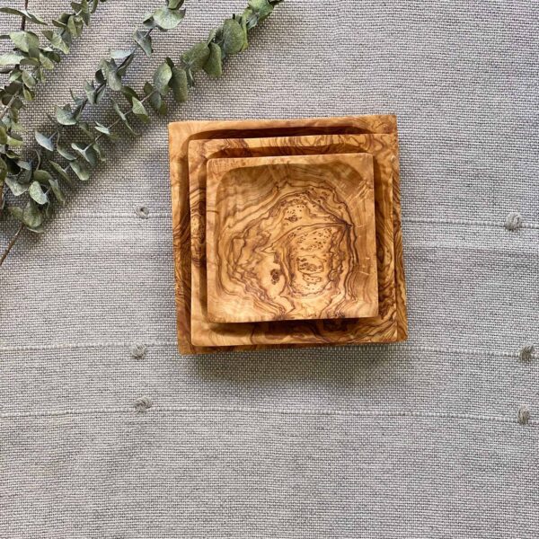 Olive Wood Set of 3 Square dishes - Image 3