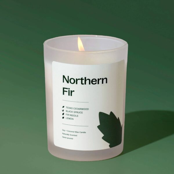 Northern Fir Naturally Scented Candle 8oz - Image 2