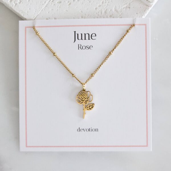 Birth Flower Necklaces - Waterproof: April - Daisy - Image 5
