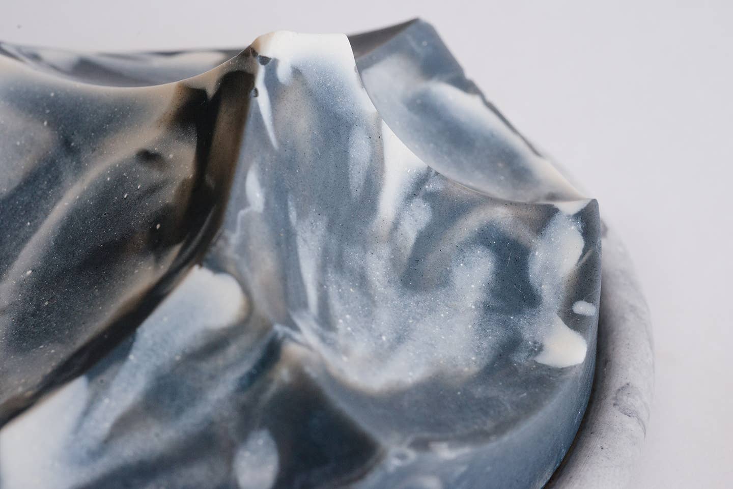 UME Studio - Erode Soap - Jasmine Ylang Ylang - Image 10