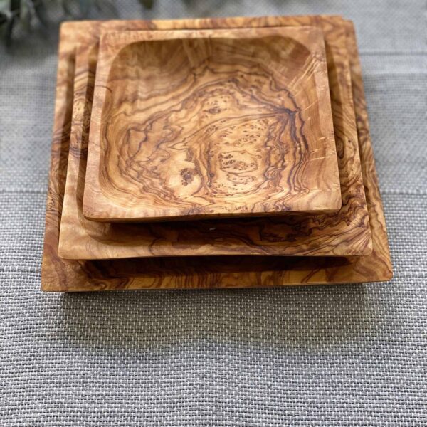 Olive Wood Set of 3 Square dishes - Image 2