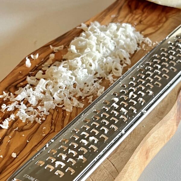 Italian Mandolin Paddle Grater: Coarse Grade - Image 6