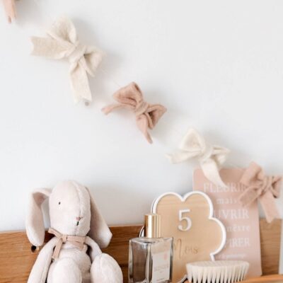 Felt Wool Garland Knots