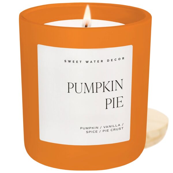 Pumpkin Pie 15 oz Soy Candle - Image 2
