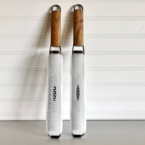 Italian Mandolin Paddle Grater: Coarse Grade - Image 5
