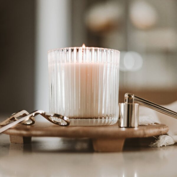 Pumpkin Spice 11 oz Soy Candle, Ribbed Jar - Image 6