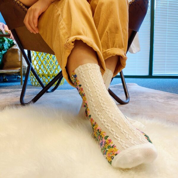 Noble Floral Beauty Socks: Noble White - Image 6