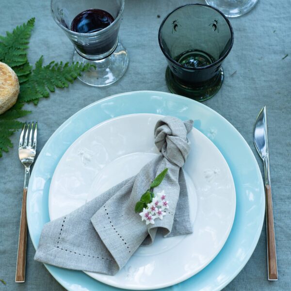 Bee Ceramic Dessert Plates - Set of 4: Bleu - Image 4