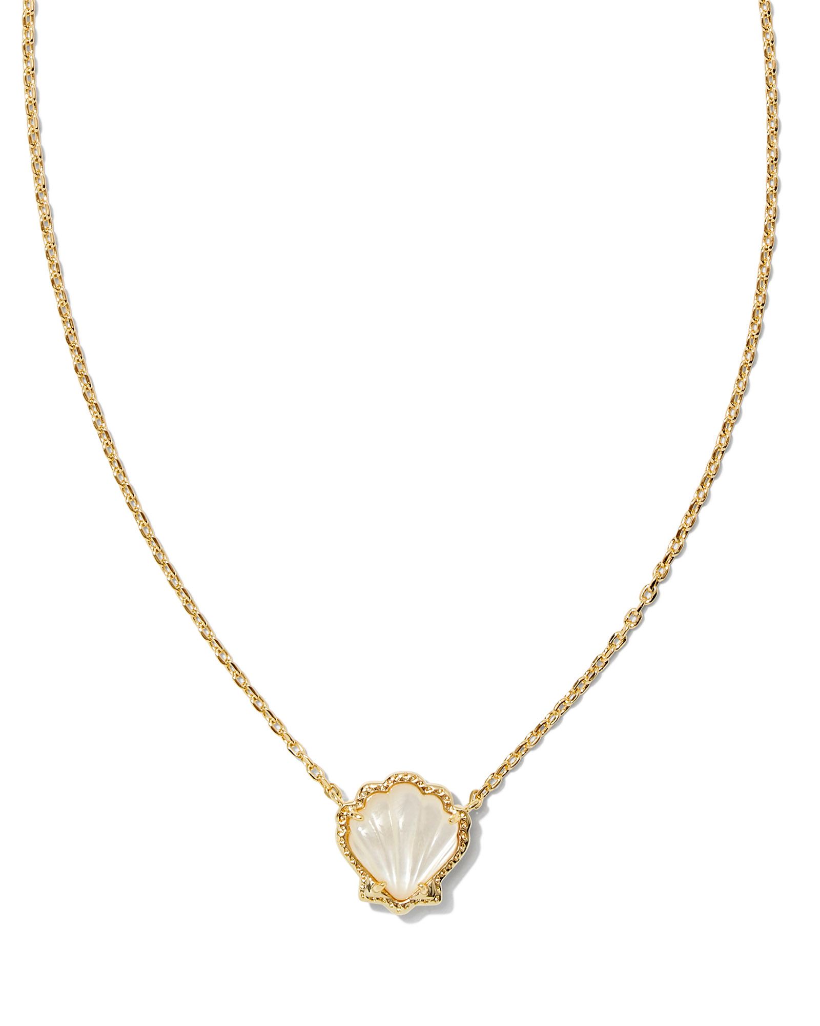 BRYNNE SHELL SHORT PENDANT NECKLACE GOLD IVORY MOTHER OF PEARL