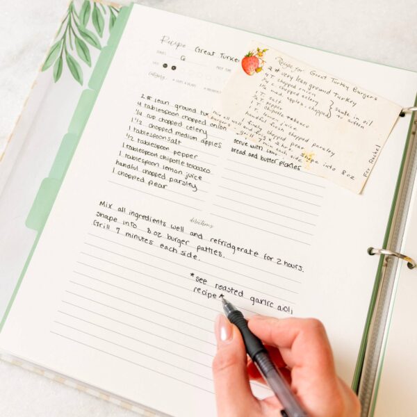 Beige Gingham Large Recipe Binder - Image 6