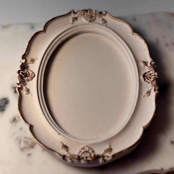 Ornate Oval Candle Base: Beige - Image 4