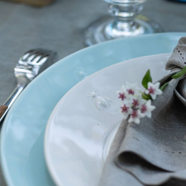 Bee Ceramic Dinner Plates - Set of 4: Bleu - Image 4