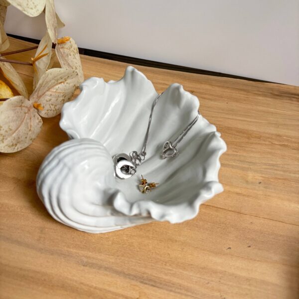 Selene Shell - Concrete Shell Bowl-Dish | Coastal Decorative: Earth Fusion - Image 3