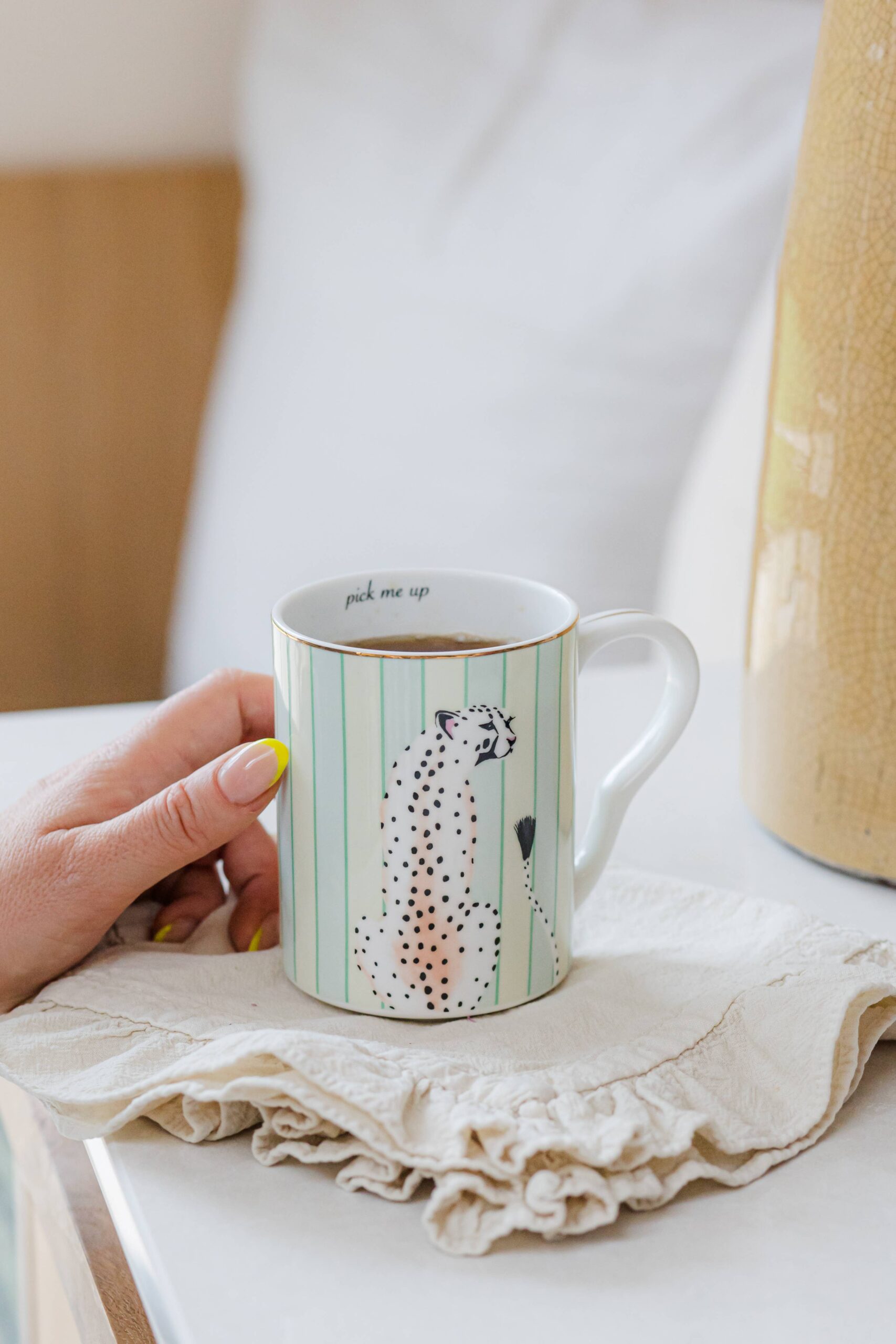 YVONNE ELLEN MEDIUM MUG CHEETAH