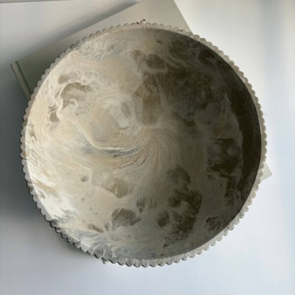 Temis- Fluted Bowl: Black Fusion Marble - Image 7