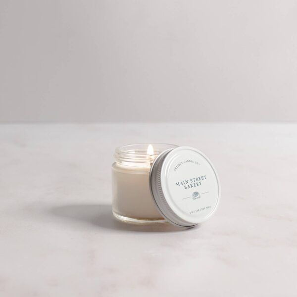 Main Street Bakery - Mason Jar Candle: 16 oz - Image 3
