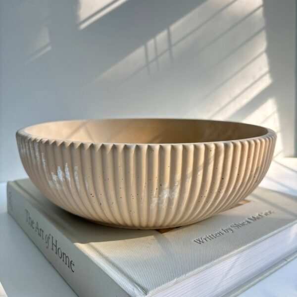 Temis- Fluted Bowl: Black Fusion Marble - Image 5