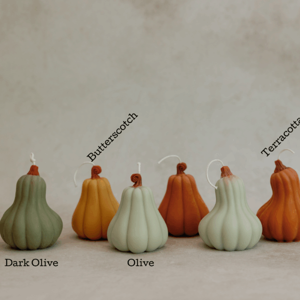 Pumpkin candle- small: Terracotta, Apples and Maple Bourbon - Image 4