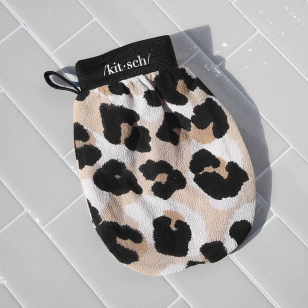 Eco-Friendly Exfoliating Glove - Leopard - Image 6