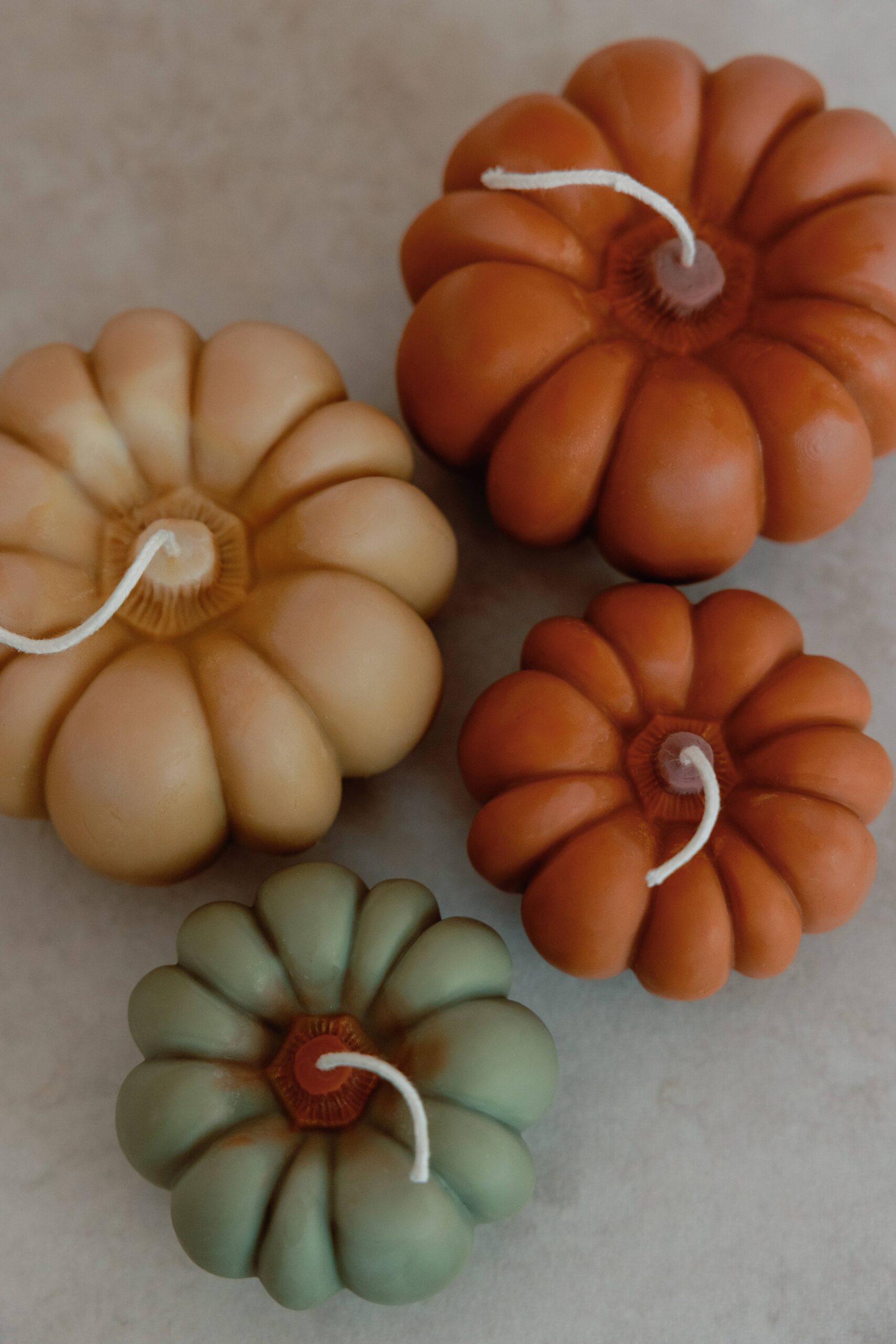 Pumpkin candle- small: Terracotta, Apples and Maple Bourbon