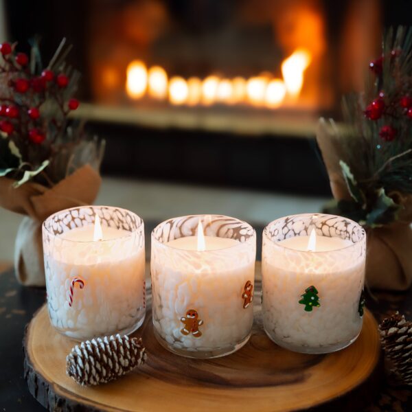 Candy Cane Holiday Confetti Icon 12oz Candle - Image 3